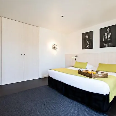 Готель La Bastide Du Port - De Charme 4*