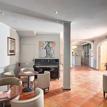 La Bastide Du Port - De Charme Готель Сен-Тропе