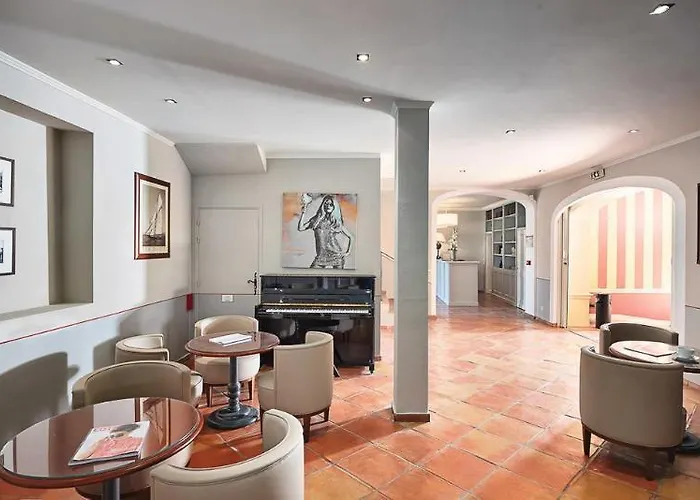 La Bastide Du Port - De Charme Hotel Saint-Tropez