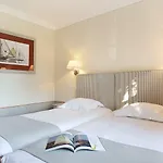 Готель La Bastide Du Port - De Charme Сен-Тропе