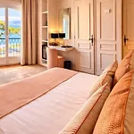 Hotel La Bastide Du Port - De Charme 4*