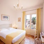 Hotel La Bastide Du Port - De Charme 4*