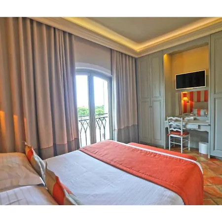 La Bastide Du Port - De Charme Saint-Tropez