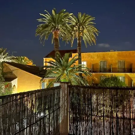 La Bastide Du Port - De Charme Saint-Tropez