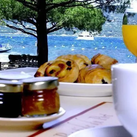La Bastide Du Port - De Charme 호텔 4*