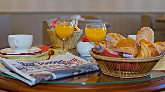 La Bastide Du Port - De Charme Готель Сен-Тропе