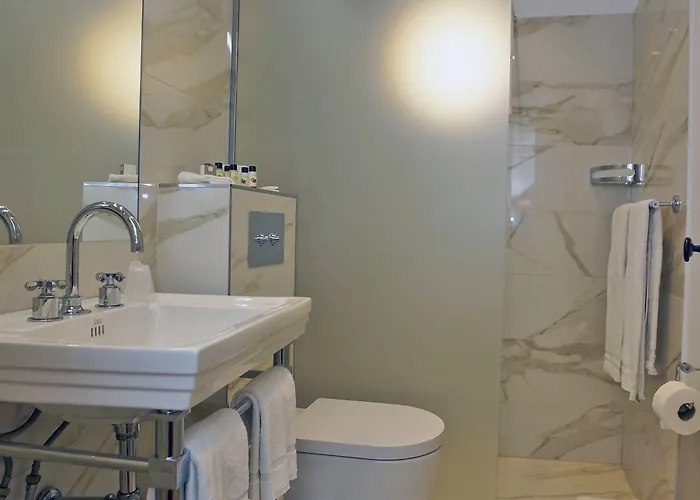 La Bastide Du Port - De Charme 호텔 쎙뜨호뻬