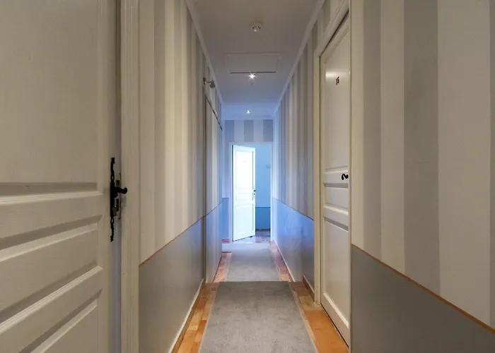 La Bastide Du Port - De Charme 4* 쎙뜨호뻬