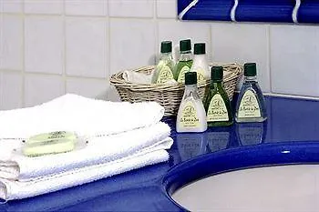 ホテル La Bastide Du Port - De Charme サントロペ