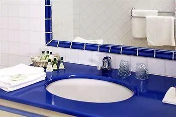 ホテル La Bastide Du Port - De Charme サントロペ