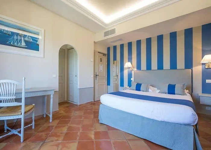 La Bastide Du Port - De Charme ホテル 4*